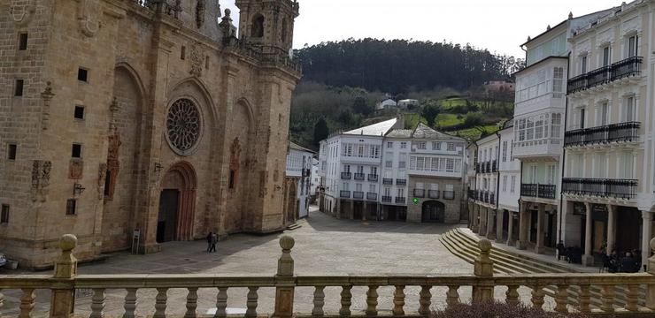 Praza da Catedral de Mondoñedo  / arquivo