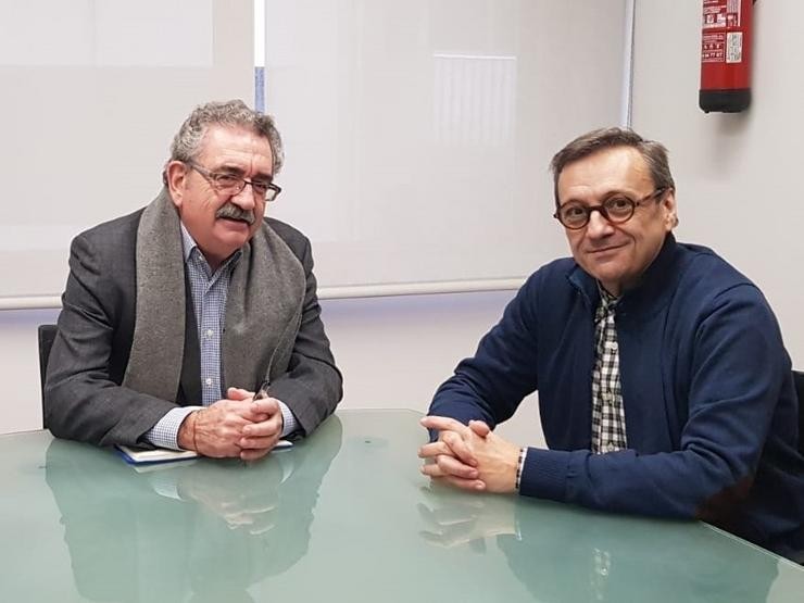 O concelleiro de Cidadáns en Pontevedra, Goyo Revenga, reúnese coa Asociación de Empresarios da Pequena e Mediana Empresa de Pontevedra (AEMPE). CIDADÁNS 