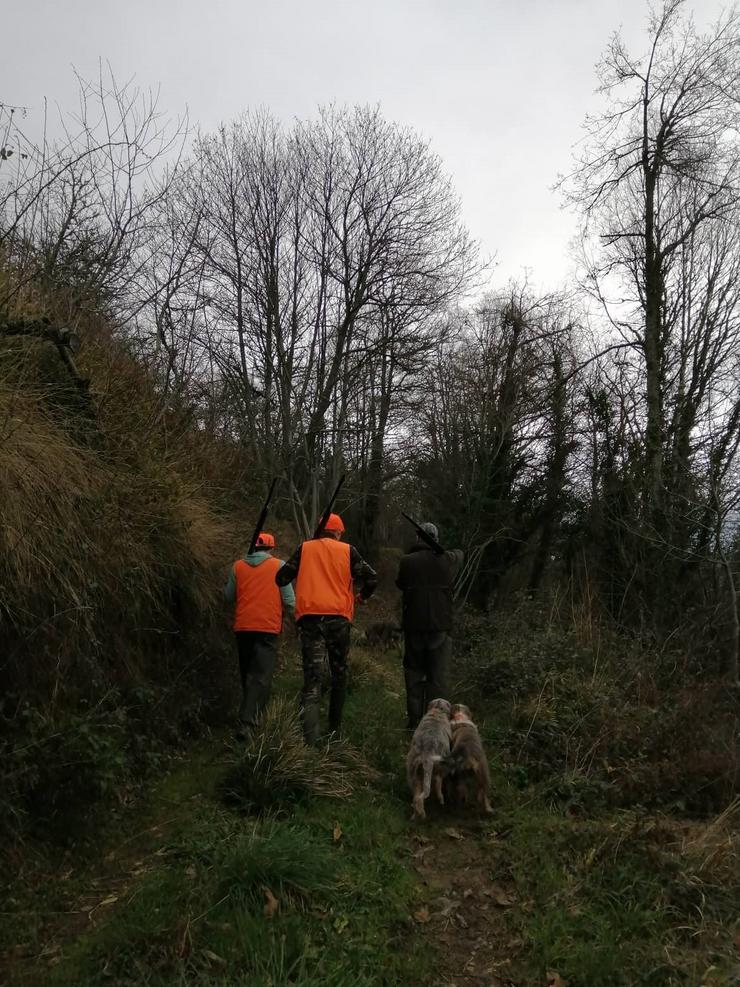 Cazadores en Triacastela (Lugo). LIBERA / Europa Press