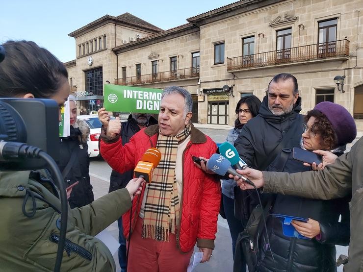 Acto da Platafoma Tren Digno de Ourense 