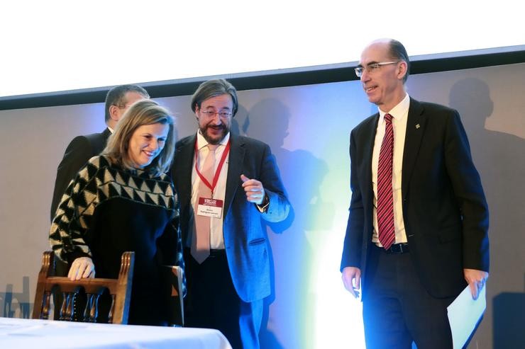 O conselleiro de Sanidade, Jesús Vázquez Almuiña, acode a inaugurar un simposio sobre biopsia líquida.. XUNTA / Europa Press