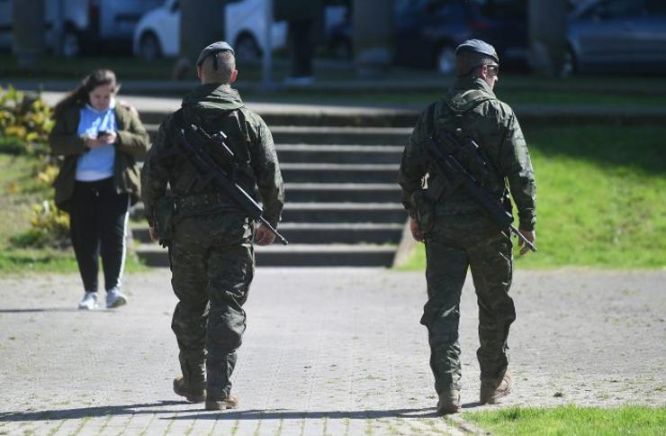 O Exército patrulla polas cidades galegas 