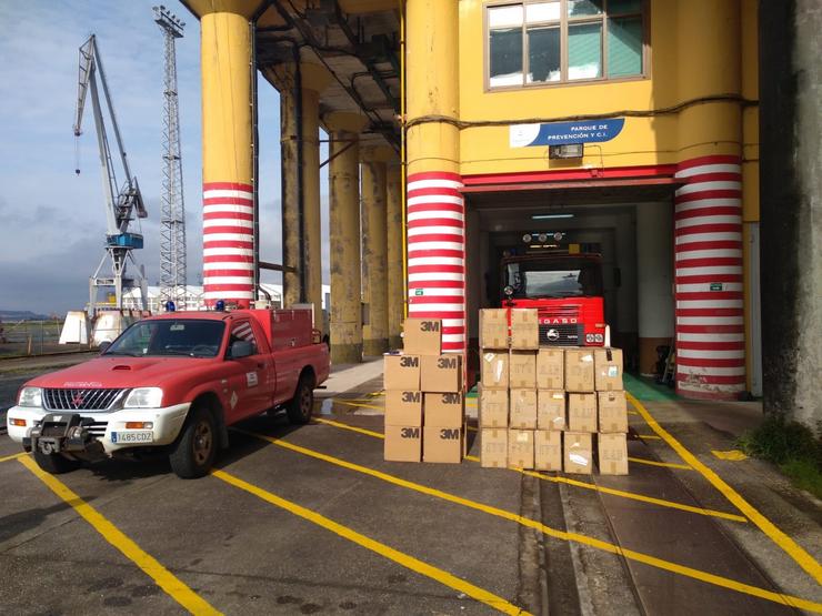 Material doado por Navantia á área sanitaria de Ferrol e a Cociña Económica para facer fronte á crise do coronavirus