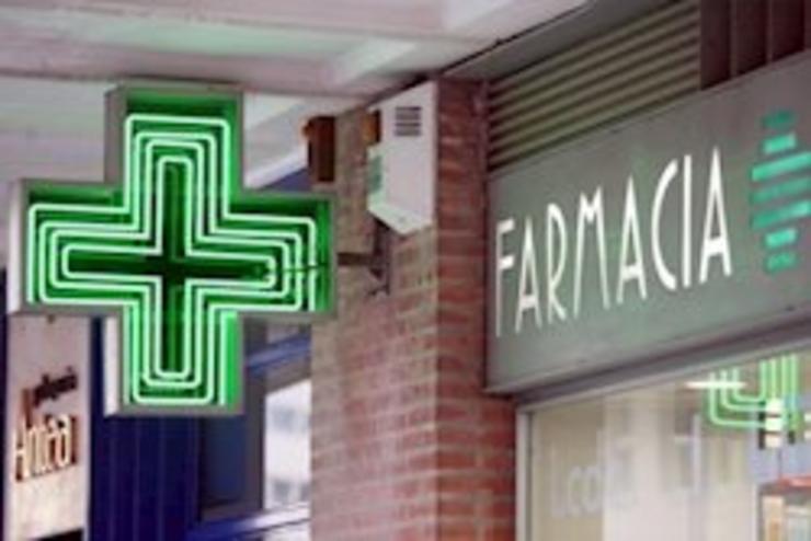 Imaxe de arquivo dunha oficina de farmacia.. ARQUIVO