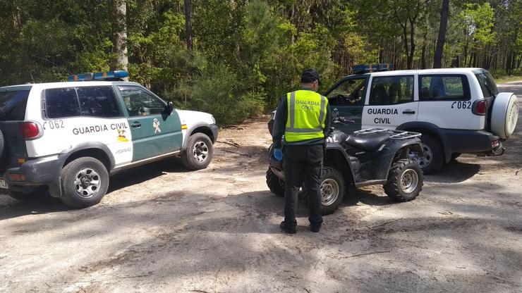 A Garda Civil localiza un  quad 