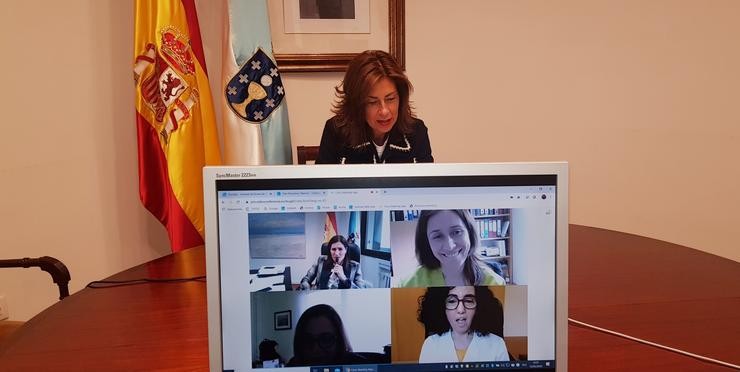 A delegada territorial da Xunta, Marisol Díaz Mouteira, na reunión por videoconferencia 