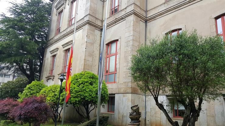 As bandeiras do Parlamento de Galicia./ PARLAMENTO DE GALICIA / Europa Press