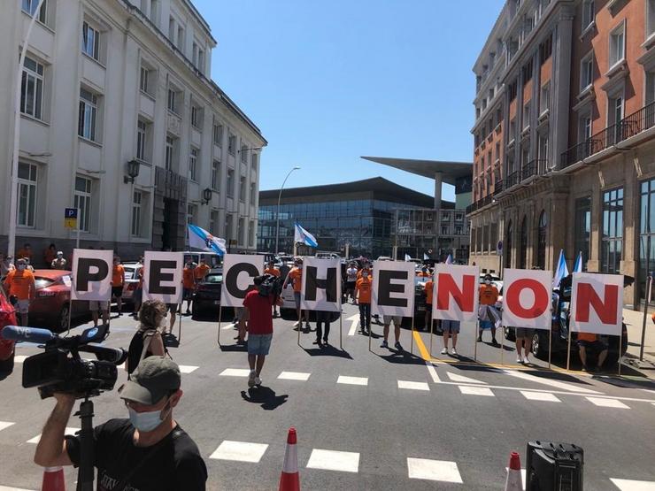 Protesta de traballadores de Alu Ibérica na Coruña 