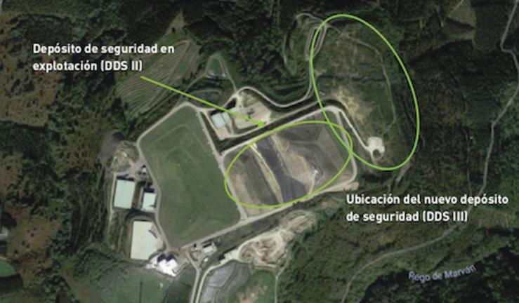 Localización da nova balsa de resíduos no complexo das Somozas que tratará os regugallos de lindano do Porriño / Adega