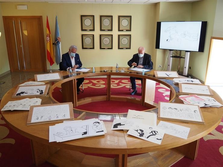 O presidente do Parlamento de Galicia, Miguel Ángel Santalices, e o debuxante Siro López, na doazón da súa colección / PARLAMENTO DE GALICIA