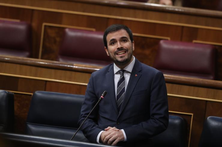 O ministro de Consumo, Alberto Garzón, intervén durante o debate este mércores no Congreso da quinta prórroga do estado de alarma despois de que o Goberno rectificase ante a presión dos grupos e solicitase unha ampliación de quince días e. Pool - Arquivo