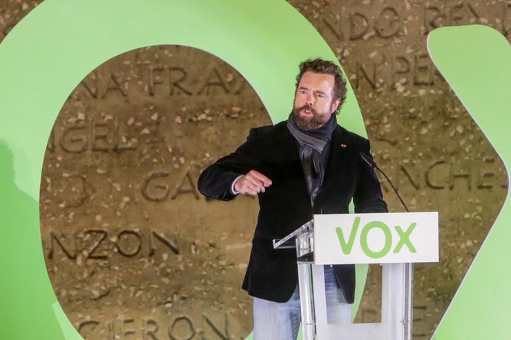 O portavoz de Vox no Congreso dos Deputados, Iván Espinosa de los Monteros intervén nun mitin do partido de Vox, na Praza de Colón, en Madrid (España), a 8 de novembro de 2019.. Ricardo Rubio - Europa Press - Arquivo