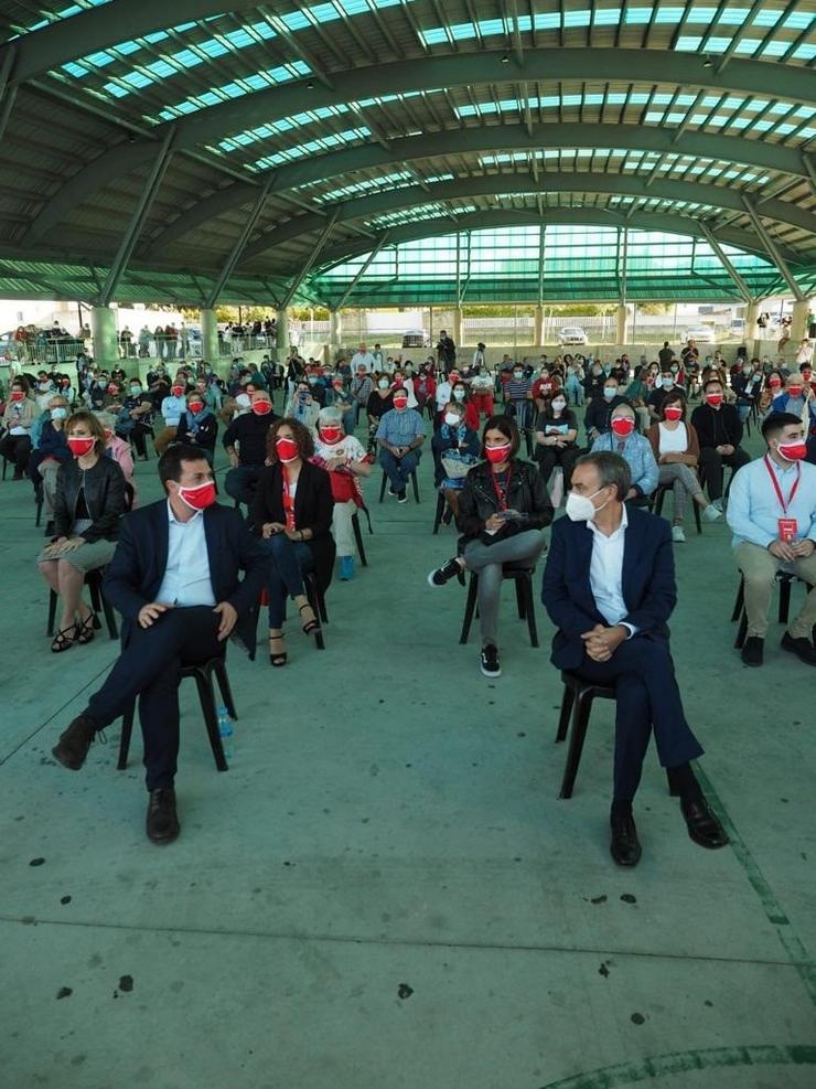 O candidato do PSdeG á Presidencia da Xunta, Gonzalo Caballero, e o expresidente do Goberno José Luís Rodríguez Zapatero en Arteixo (A Coruña). PSDEG 