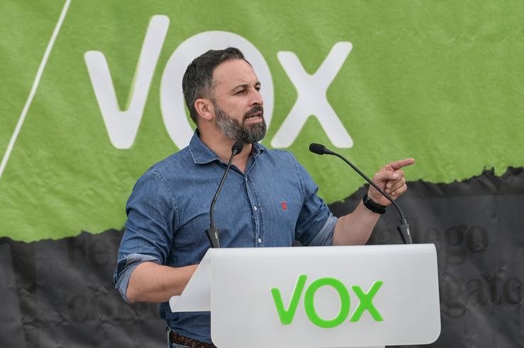 O presidente de Vox, Santiago Abascal, durante un acto electoral 