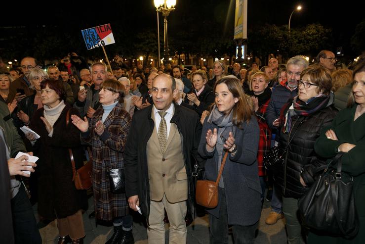 A alcaldesa da Coruña, Inés Rei, nunha concentración para esixir xustiza para Diego. CONCELLO DA CORUÑA 