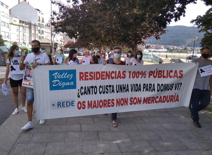 Nova manifestación de familiares de usuarios da DomusVi Aldán / remitida