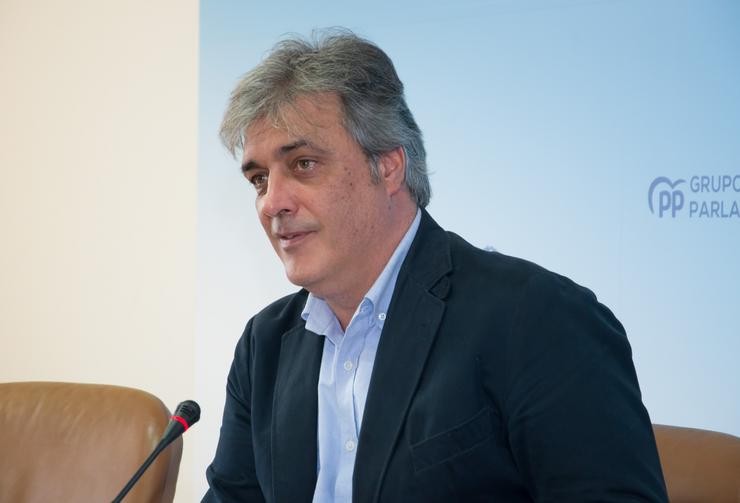 O portavoz parlamentario do PPdeG, Pedro Puy, en rolda de prensa.. PPDEG - Arquivo / Europa Press