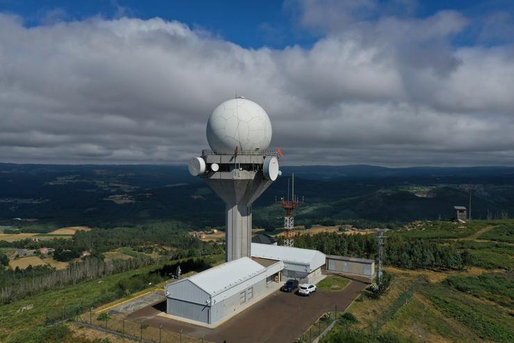 Radar instalado por Enaire en Espiñeiras (A Coruña).. ENAIRE