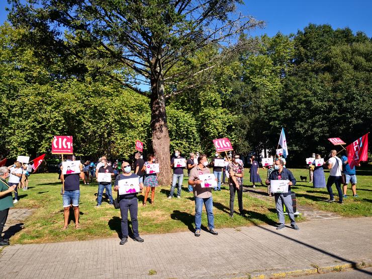 Protesta ante Educación en San Caetano, coincidindo coa xornada de folga no regreso ás aulas / Europa Press