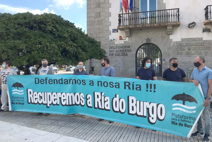 Protesta de mariscadores da ría do Burgo 