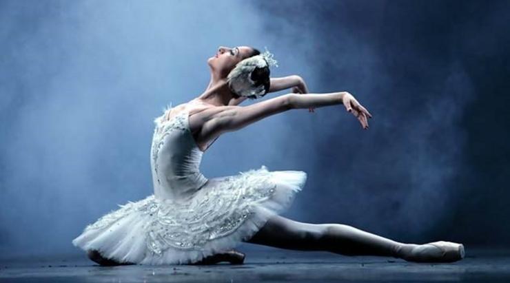 'O Lago Dos Cisnes', Do Ballet Nacional Ruso. AFUNDACIÓN 