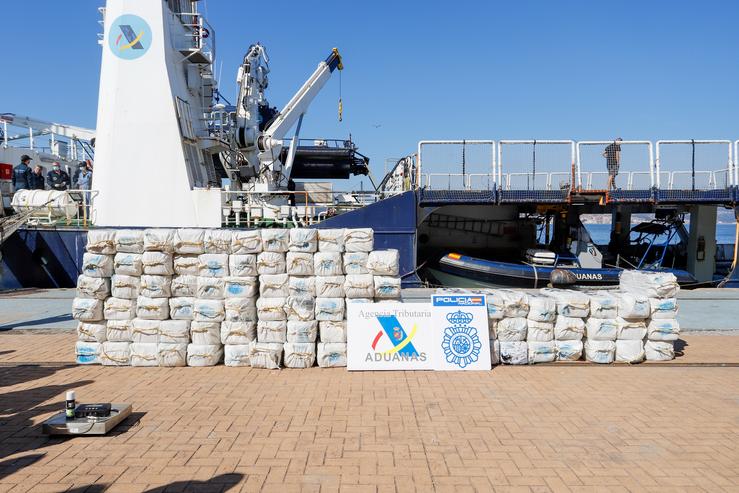 Descarga no porto de Vigo da cocaína intervida no veleiro 