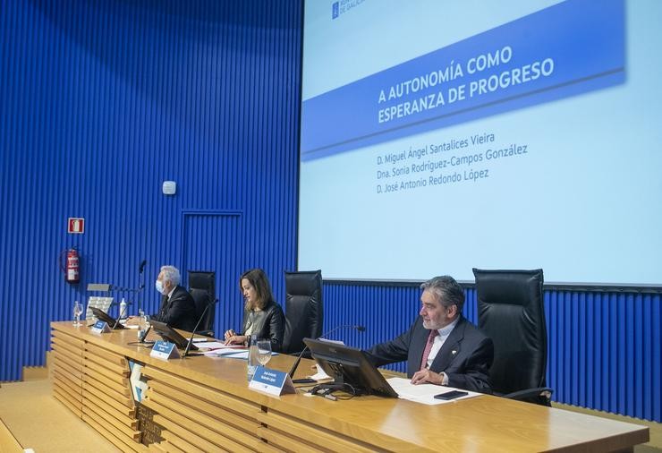 A directora da Escola Galega de Administración Pública, Sonia Rodríguez-Campos, inaugura as xornadas Galicia. Corenta anos de autonomía (1981-2021).. CONCHI PAZ / Europa Press