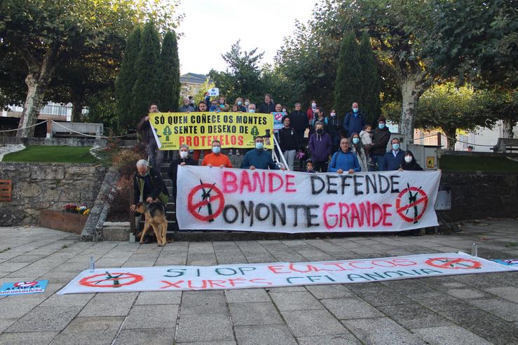 Marcha en contra da insalación de eólicos en Monte Grande (Ourense). STOP EÓLICOS XURÉS-CELANOVA / Europa Press