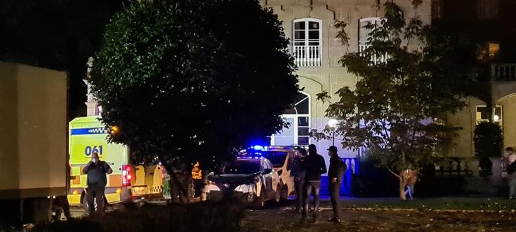 Unha persoa falecida e varios feridos tras caer unha árbore sobre o público que presenciaba un concerto en Mondariz-Balneario (Pontevedra).