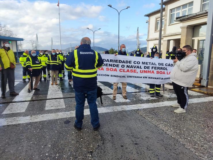 Concentración convocada pola CXT diante da entrada de Navantia Ferrol.. CEDIDA/EP / Europa Press