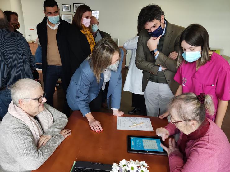 A conselleira de Política Social visita a residencia de maiores de Foz. XUNTA DE GALICIA 