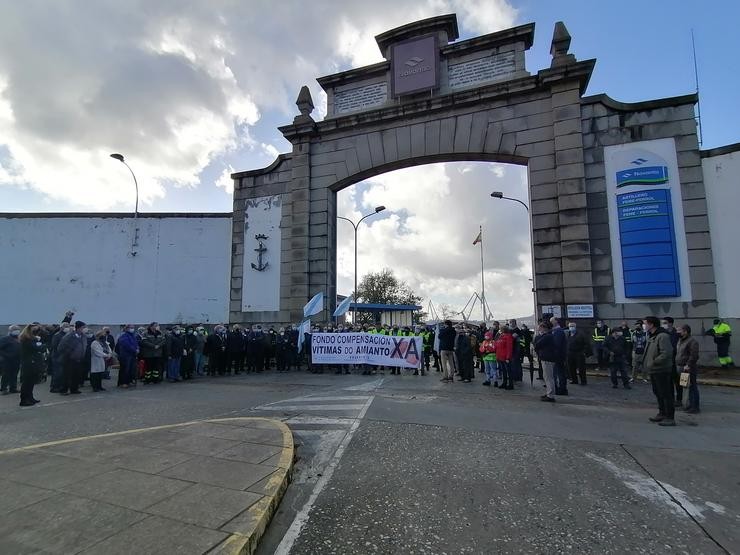 Concentración ante a entrada de Navantia Ferrol 