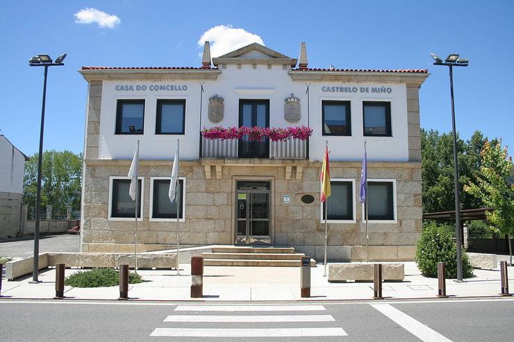 Casa do Concello de Castrelo de Miño/Wikipedia