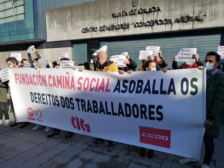Mobilización de traballadoras e traballadores da Fundación Camiña Social. CCOO / Europa Press