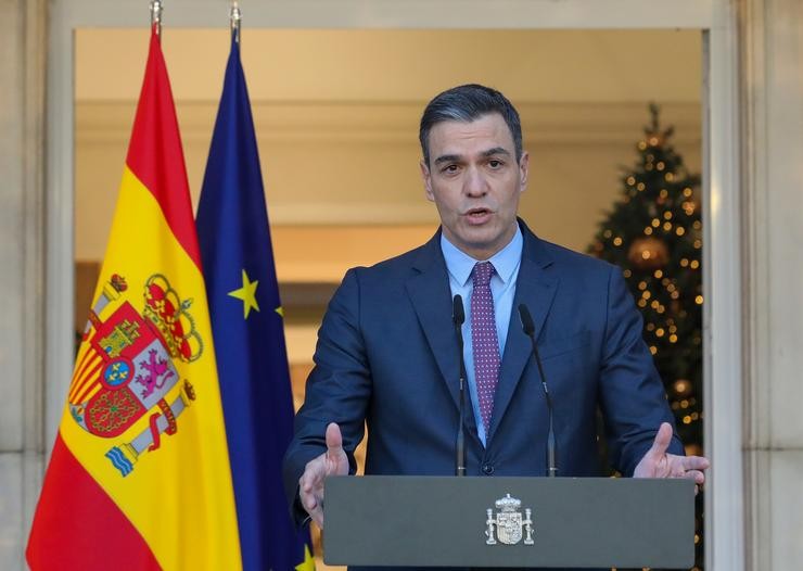 O presidente do Goberno, Pedro Sánchez, durante unha declaración institucional, no Palacio da Moncloa.. EUROPA PRESS/M.FERNÁNDEZ. POOL - Europa Press