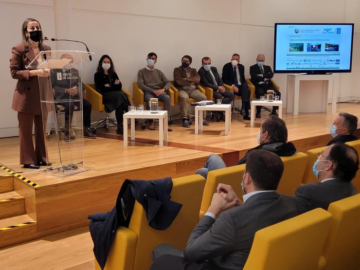 Ethel Vázquez clausura a xornada 'Modelos de xestión do ciclo integral da auga'.. XUNTA 