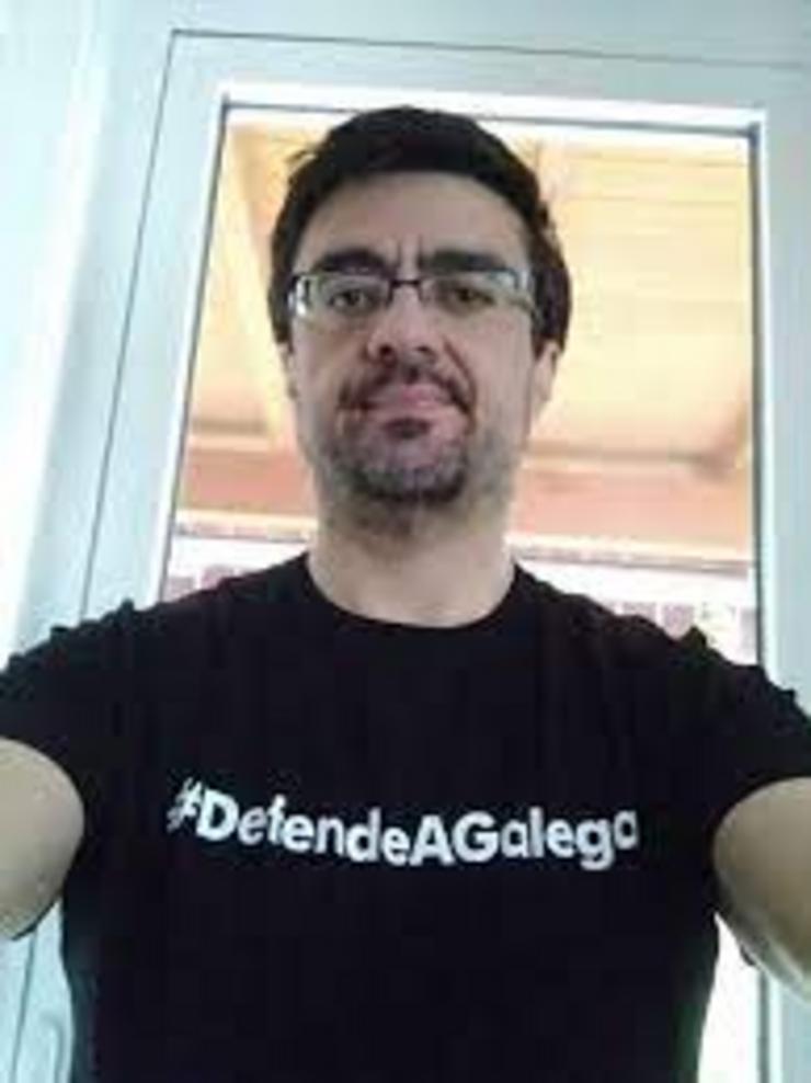 Carlos Jiménez, presentador da TVG / Twitter