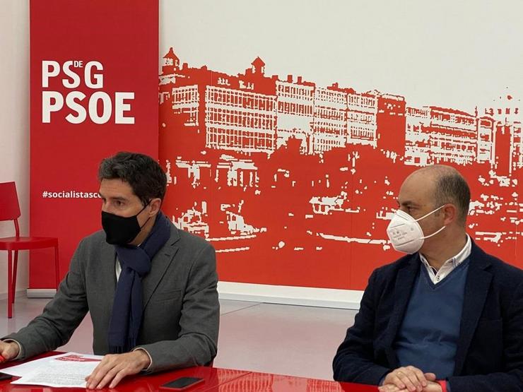 O vicesecretario xeral do PSdeG, Pablo Arangüena, xunto ao deputado Diego Taibo. PSDEG-PSOE 