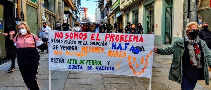 Protesta de hostaleiros e autónomos en Ferrol