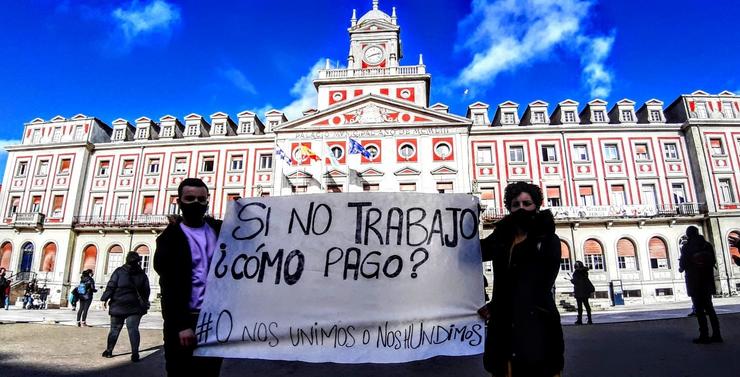 Mobilización de hostaleiros e autónomos en Ferrol.