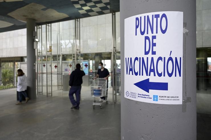 Indicacións para o punto de vacinación nun hospital / M. Dylan - Europa Press / Europa Press