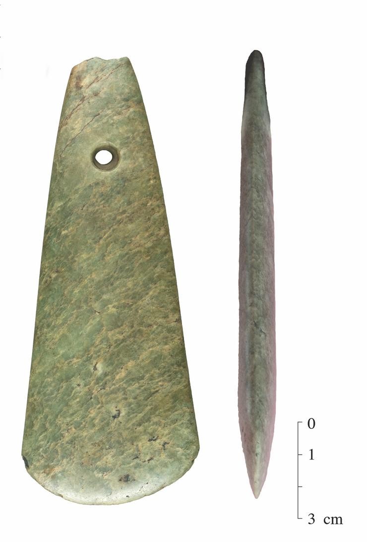 Machado atopado en Vilapedre (Vilalba), elaborado no Piamonte italiano hai máis de 6.000 anos / USC