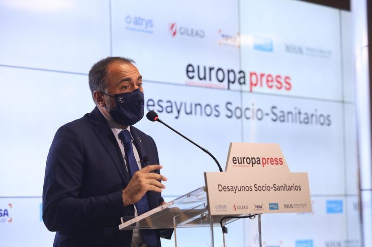 O conselleiro de Sanidade da Xunta de Galicia, Xullo García Comesaña, intervén nun Almorzo Socio-Sanitario de Europa Press.. Marta Fernández Xara - Europa Press 