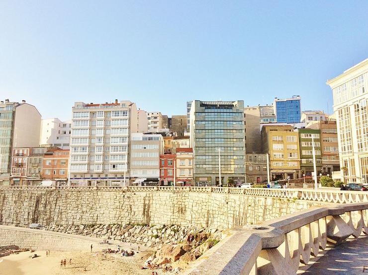 Praia do Matadoiro e Monte Alto, na Coruña / Wikipedia - Arquivo