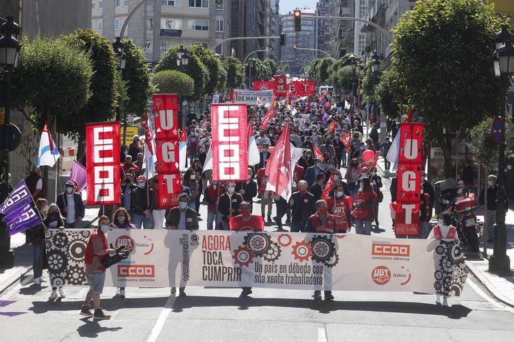 Marcha de UGT e CC.OO. En Vigo durante o 1 de Maio de 2021. MARTA VÁZQUEZ / EUROPA PRESS