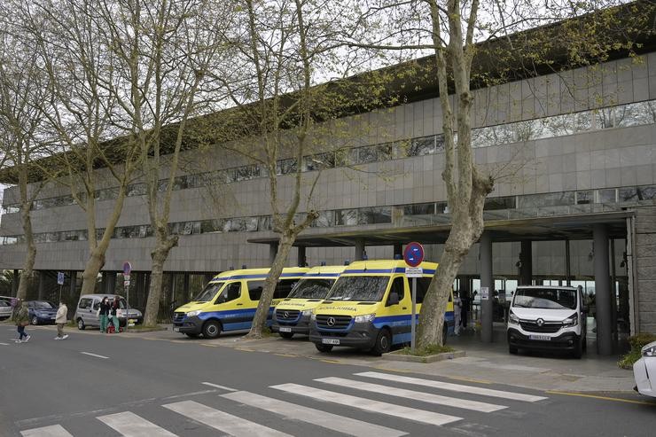  Inmediacións do Hospital Marítimo de Oza, na Coruña, Galicia (España), a 24 de marzo de 2021.  M. Dylan - Europa Press - Arquivo 