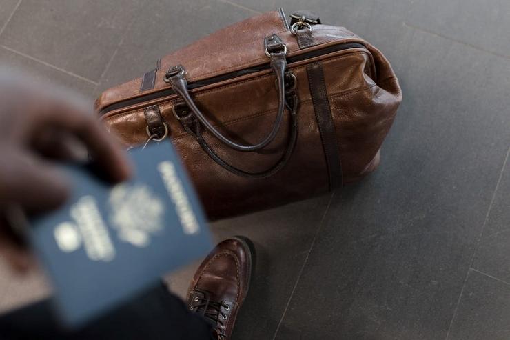 Viaxe, maleta, pasaporte/Pixabay