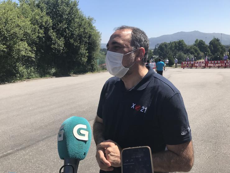 O conselleiro de Sanidade, Julio García Comesaña, tras recibir a vacina / Europa Press