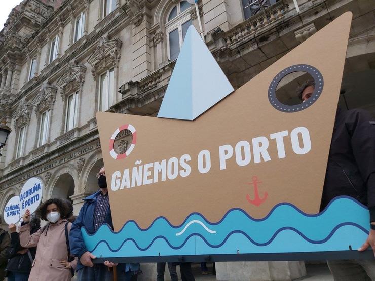 Mobilización contra a 'privatización' da fachada marítima da Coruña. MAREA ATLÁNTICA 