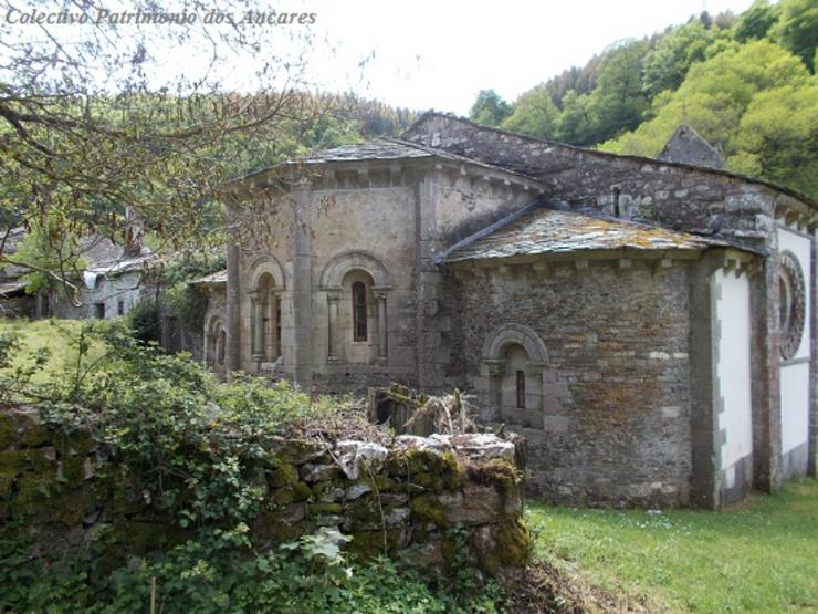 Ábsida do mosteiro de Santa María de Penamaior / Patrimonio dos Ancares